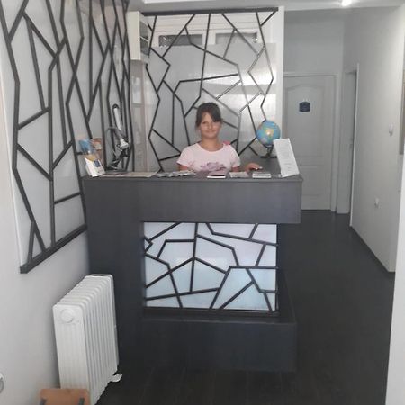 Mario Sunce Apartmani Ni Exterior foto